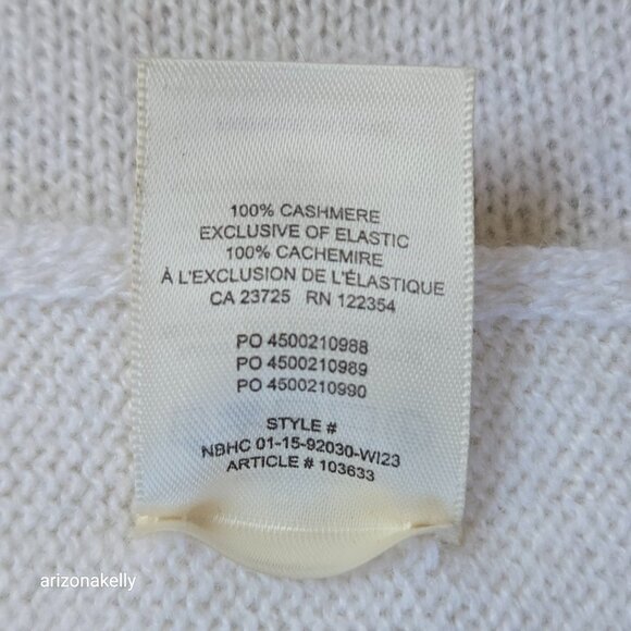 NWOT Babaton Cashmere Knit Scarf White - Picture 4 of 11